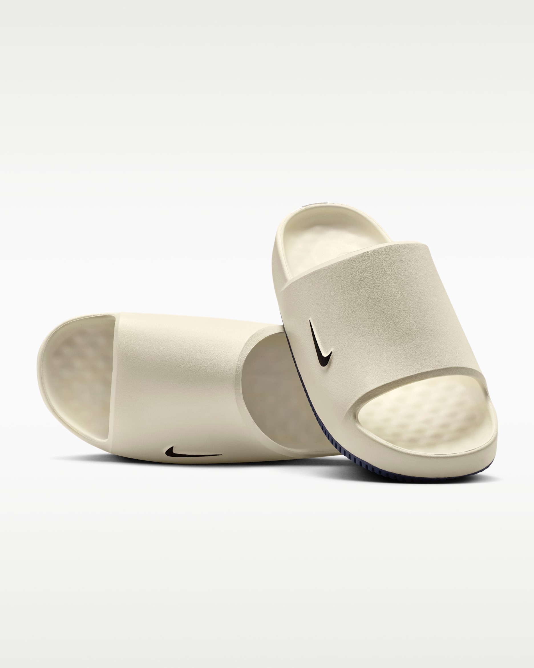 Nike Calm (Penn State) Men's College Slides. Nike.com